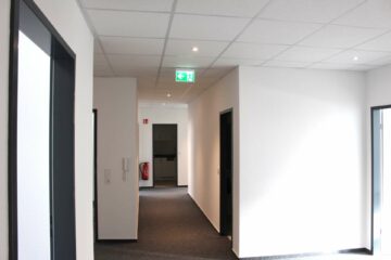 Moderne Büro- /Praxisräume in der Königstraße Hannover - Zentrum - Flur 1. OG