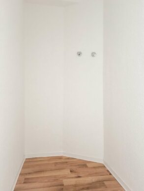 moderne 1-Zimmer Wohnung mit Balkon in Hannover-Stöcken - Abstellraum